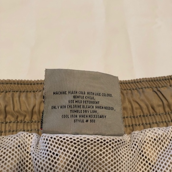 Iguana Sportswear Swim Trunks Tan XL EUC - Picture 5 of 5